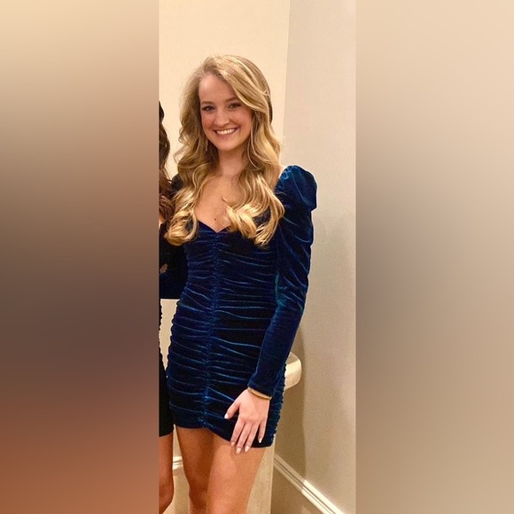 Lovers & Friends Green Ruched Bodycon Velvet Dress - Picture 3 of 3